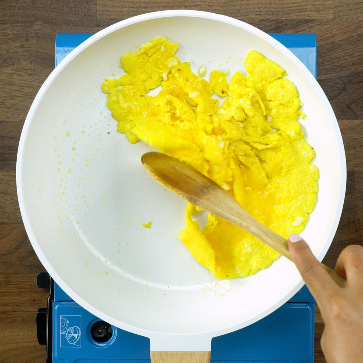 Soft scrambled eggs ready for fried rice.